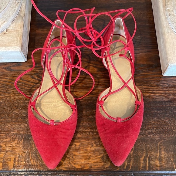 Stuart Weitzman Red Gilligan Lace-up D'orsay
Flats. Size 7 1/2 good condition! - Picture 2 of 8